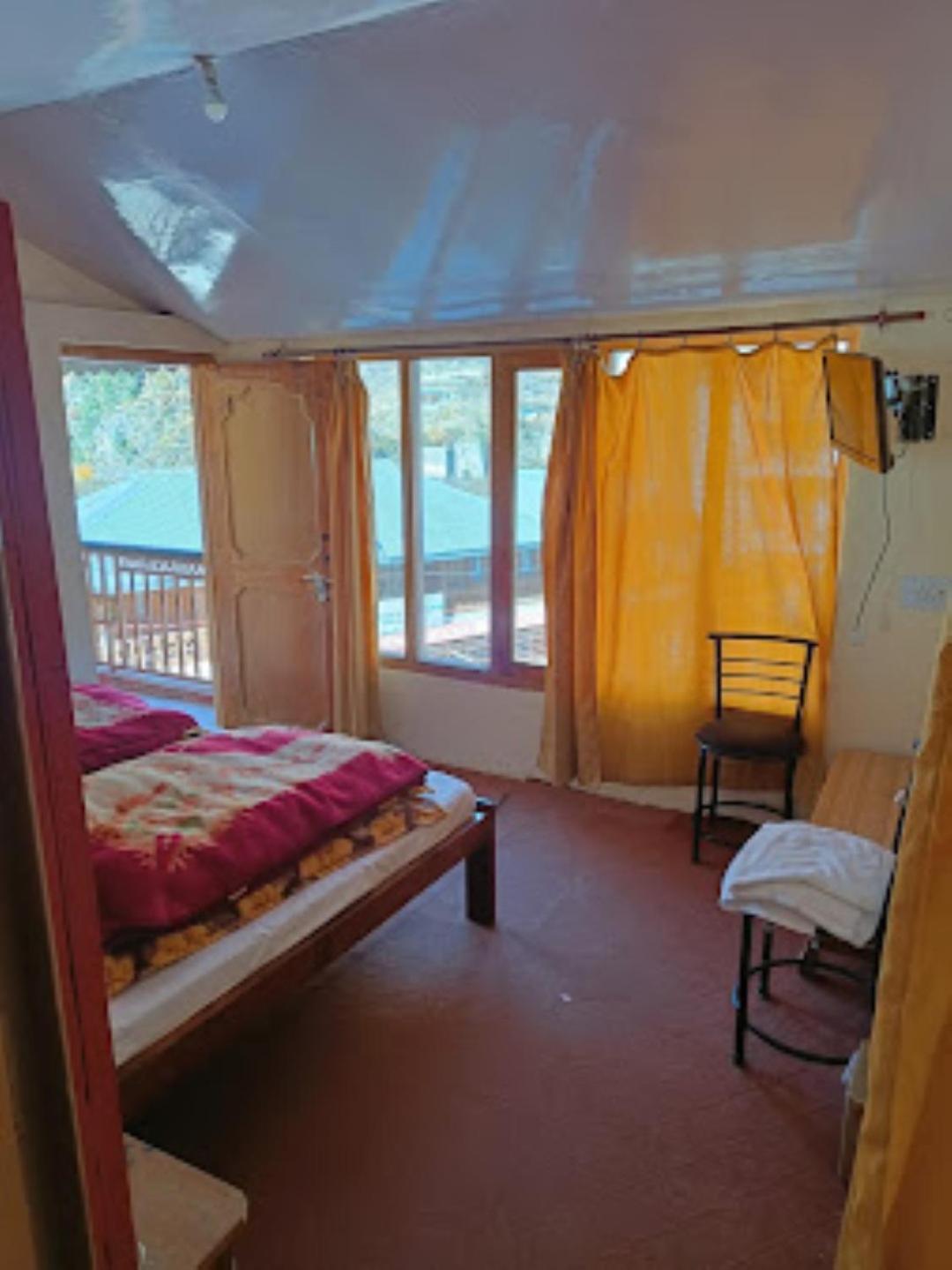 Renu Paradise , Ayodhya Otel Dış mekan fotoğraf